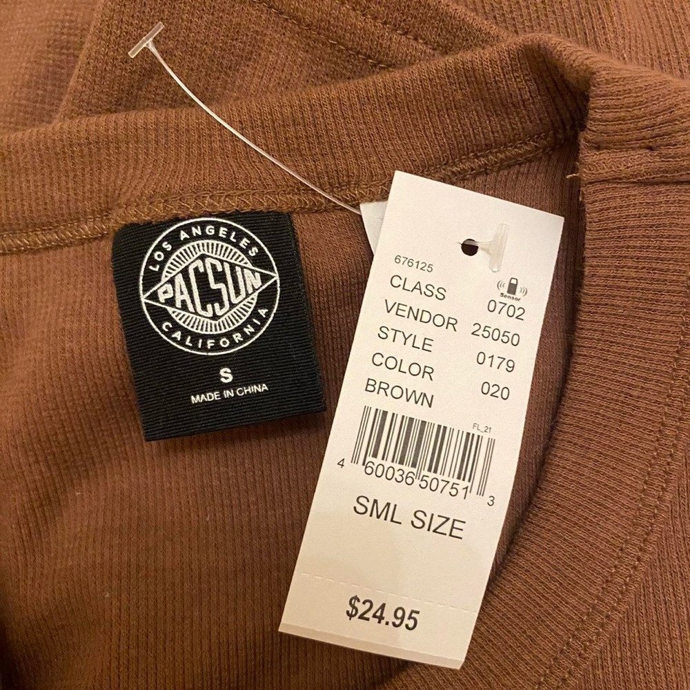 PacSun Ribbed Graphic Tank - Picture 3 of 6